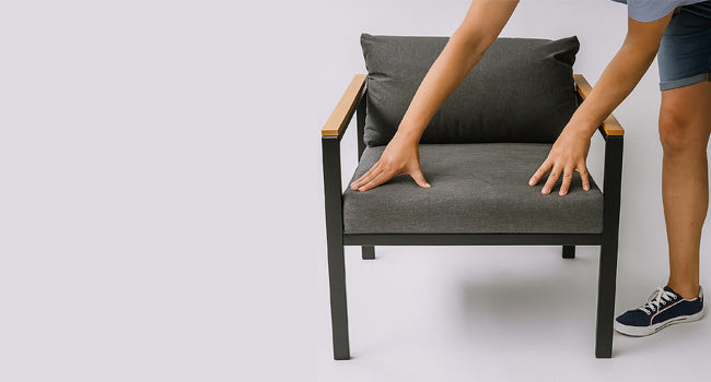 Zestaw mebli ogrodowych MILO 4-elementowy – sofa, 2 fotele i stolik